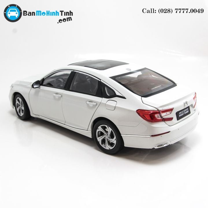 MÔ HÌNH HONDA ACCORD 2018 WHITE 1:18 DEALER