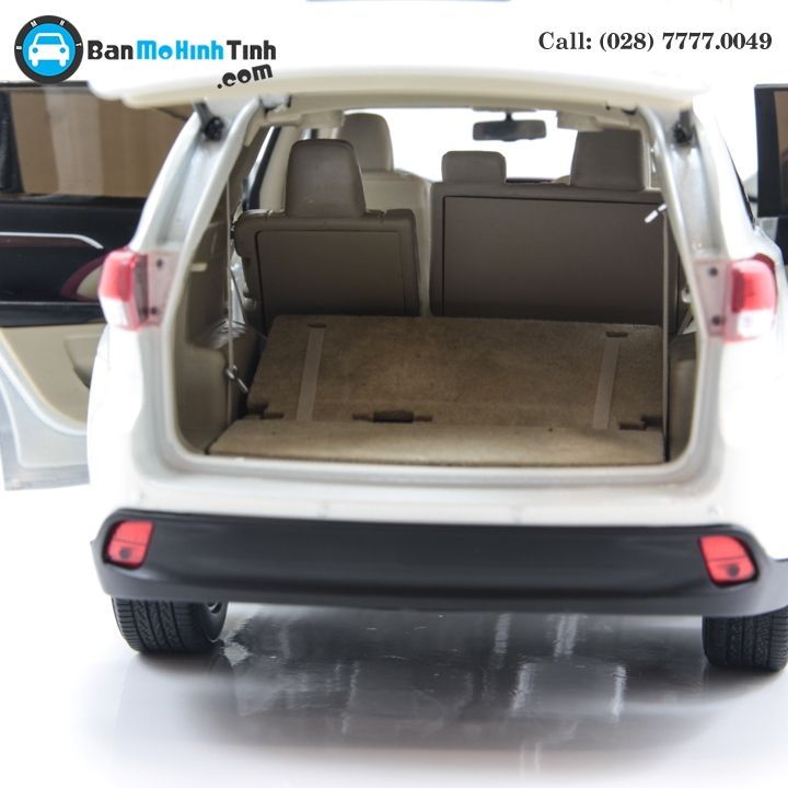 MÔ HÌNH TOYOTA HIGHLANDER 2018 WHITE 1:18 PAUDI