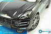 Mô hình xe Porsche Macan Turbo 2013 1:18 Minichamps