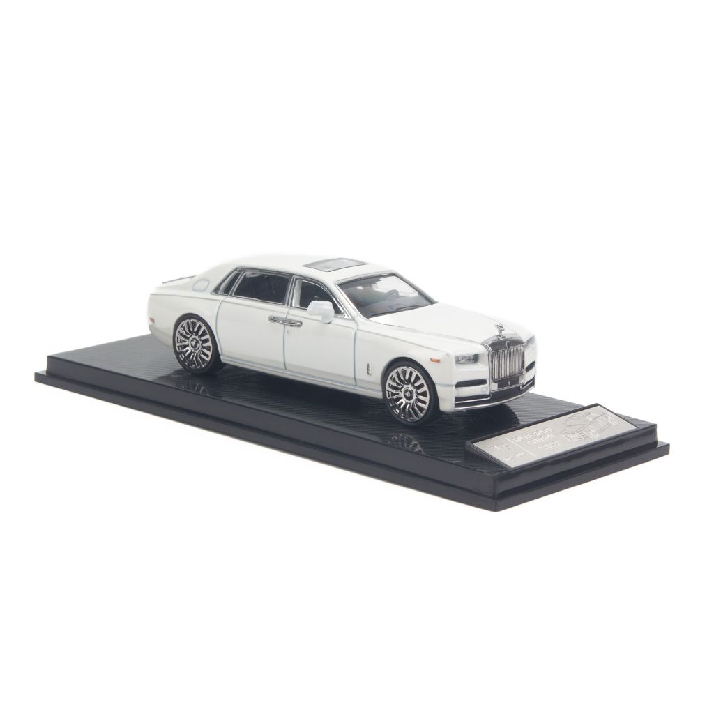 Mô hình xe Rolls Royce Phantom VIII 1:64 INCI