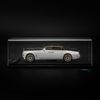 Mô hình xe Rolls Royce Phantom VIII 1:64 Dealer White, Black, Gold (5)