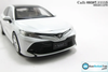 Mo-hinh-xe-Toyota-Camry-2018-2019-White-1-18-Paudi