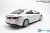 Mo-hinh-xe-Toyota-Camry-2018-2019-White-1-18-Paudi