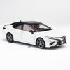 Mô hình xe Toyota Camry 2018 Sport White 1:18 Paudi (1)