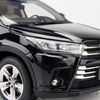 Mô hình xe Toyota Highlander 2018 Black 1:18 Paudi (9)