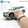 Mô hình xe Toyota Highlander 2018 White 1:18 Paudi