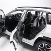 Mô hình xe Toyota RAV4 2019 White 1:18 Dealer
