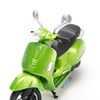 Mô hình xe Vespa GTS 125cc 2017 1:18 Welly Green (5)