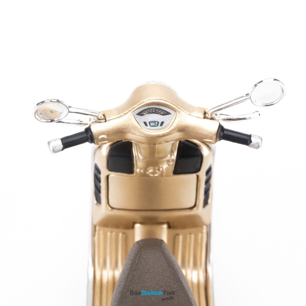 Mô hình xe Vespa GTS 300ie 2017 1:18 Maisto