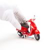 Mô hình xe Vespa GTS 300ie 2017 1:18 Maisto Red (8)