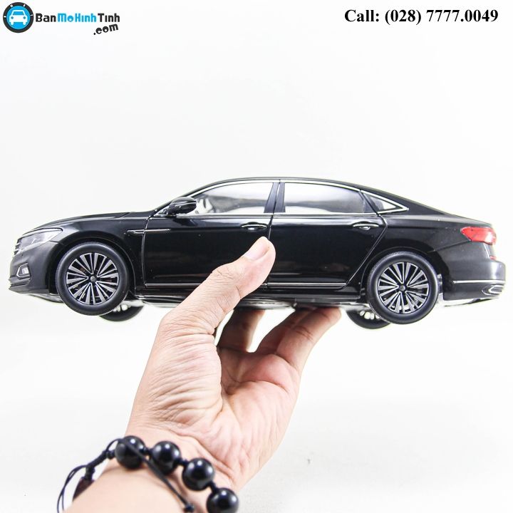 MÔ HÌNH VOLKSWAGEN PASSAT 2019 BLACK 1:18 DEALER