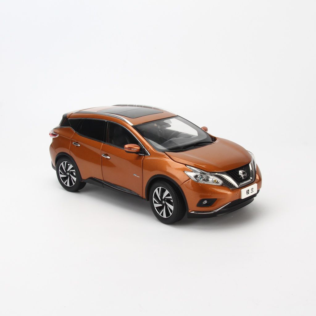 MÔ HÌNH XE NISSAN ( XE LỖI )