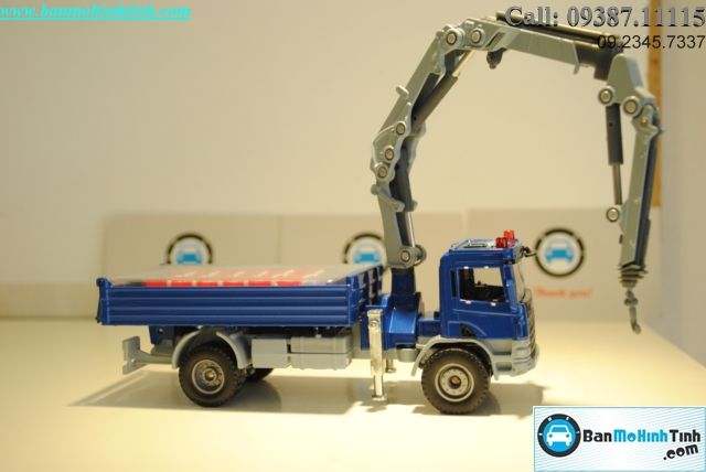 Mô hình xe Tải Cẩu 1:50 KDW