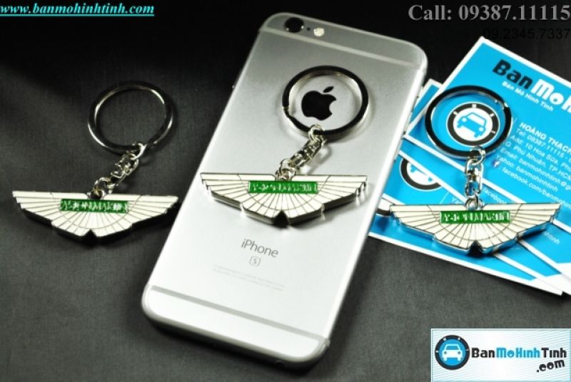 Móc khoá logo Aston Martin