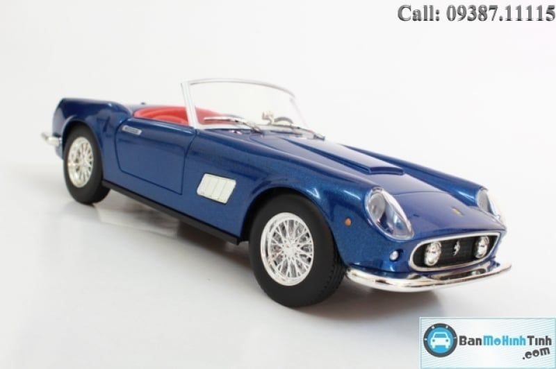  Mô hình xe Ferrari 250 GT California Blue 1:24 Bburago 