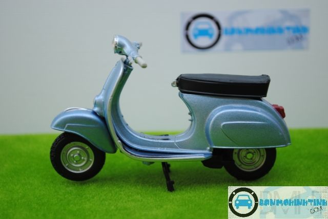  Mô hình xe Vespa 50L 1966 1:18 Maisto 