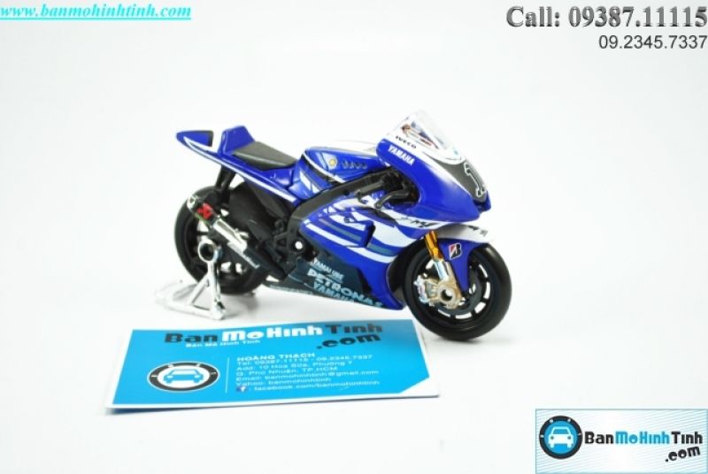  Mô hình xe mô tô  Yamaha GP No.1 2011 1:18 Maisto 