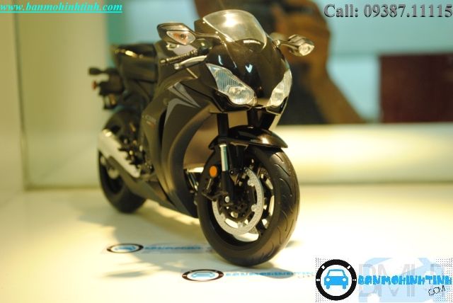  Mô hình xe mô tô  Honda CBR1000RR Black 1:10 Welly 