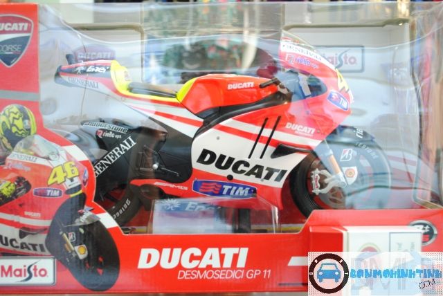 MÔ HÌNH DUCATI GP 2011 NO.46 1:6