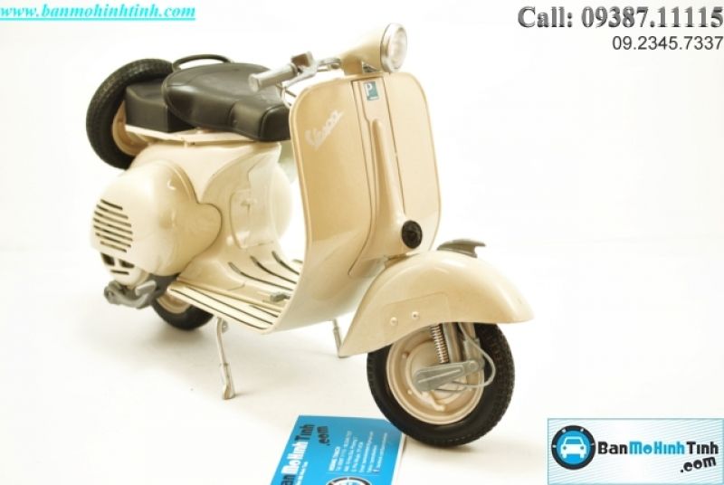 MÔ HÌNH XE VESPA 150VL 1T WHITE 1:6 NEWRAY