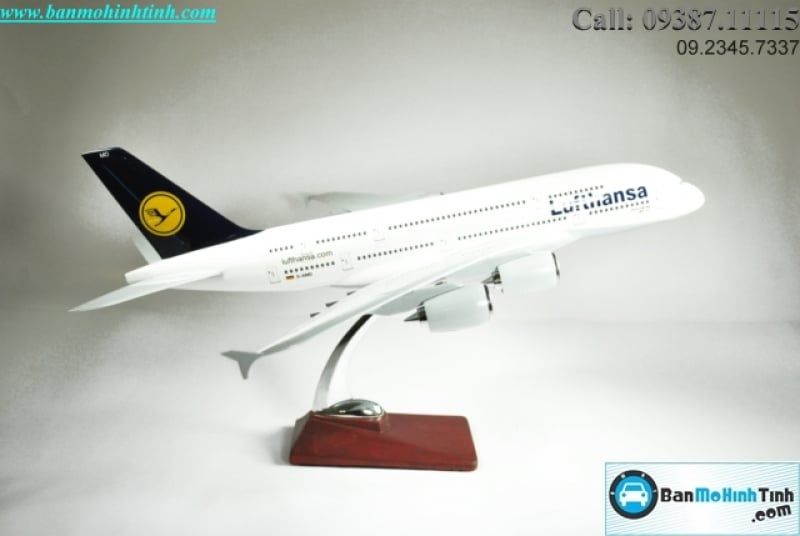 MÔ HÌNH MÁY BAY A380 LUFTHANSA 47CM