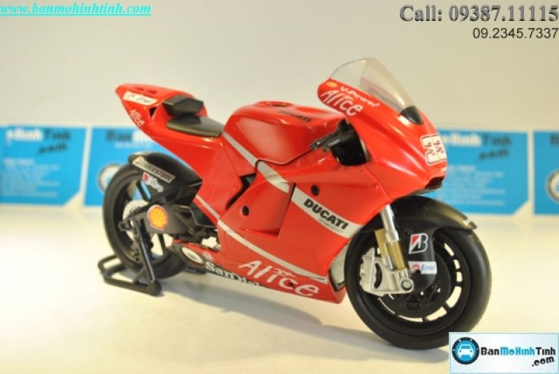  Mô hình xe mô tô  Ducati GP No.33 1:12 Newray 