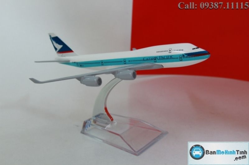Mô hình máy bay Cathay Pacific Boeing B747 16cm Everfly
