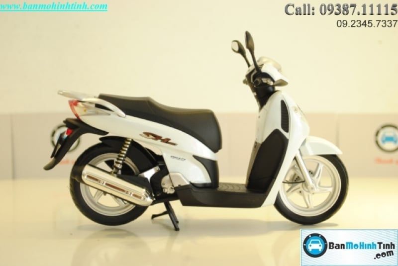 MÔ HÌNH HONDA SH125I 2007 1:12 WHITE DEALER