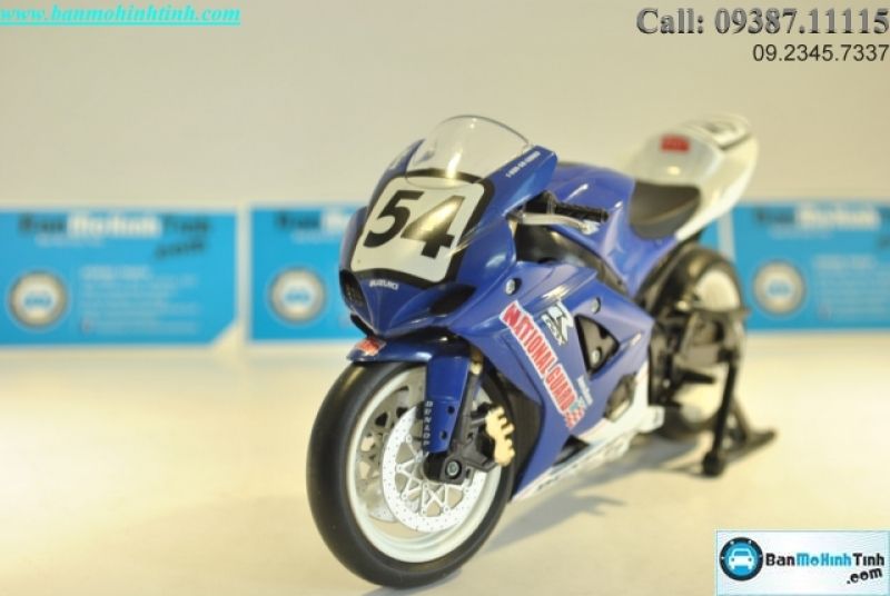 MÔ HÌNH SUZUKI GP NO.54 1:12 NEWRAY