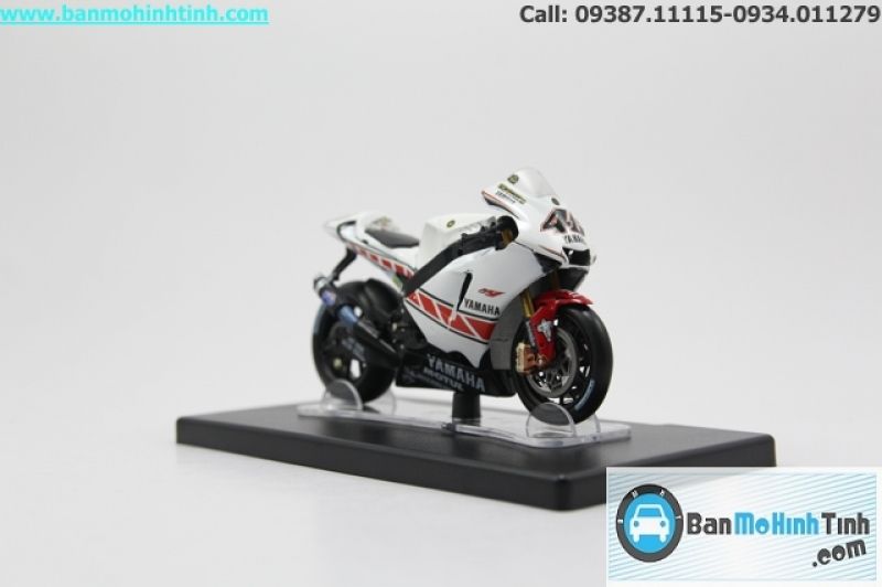  Mô hình xe mô tô Yamaha YZR-M1 Valencia 2005 1:18 LEO 