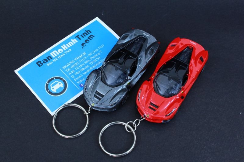 MÓC KHOÁ MÔ HÌNH XE FERRARI LAFERRARI RED