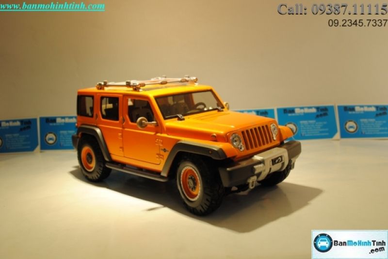 Mô hình xe Jeep Rescue Concept Orange 1:18 Maisto