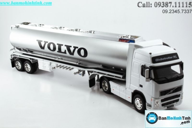  Mô hình xe Volvo FH12 oil tanker 1:32 Welly 