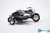 Mô hình xe mô tô H-D FLHRC Road King Classic 2001 1:18 Maisto