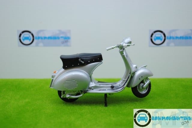  Mô hình xe Vespa 150GS 1958 1:18 Maisto 