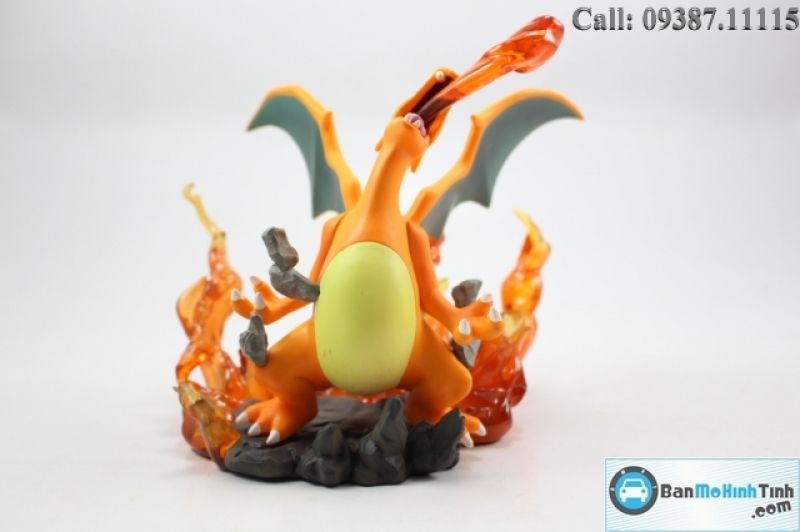 MÔ HÌNH CHARIZARD POKEMON