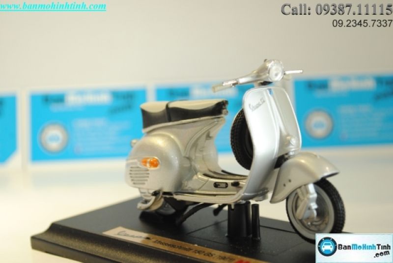 MÔ HÌNH XE VESPA 150GS 1961 1:18 MAISTO