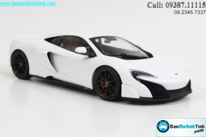 MÔ HÌNH MCLAREN 675LT WHITE 1:18 KYOSHO