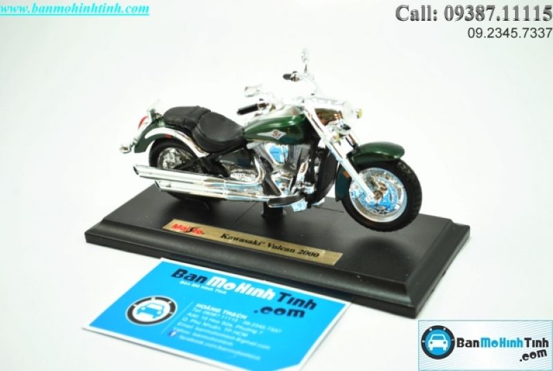  Mô hình xe mô tô Kawasaki Vulcan 2000 Green 1:18 Maisto 