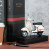 Mô hình xe Vespa PX125 1:10 Schuco