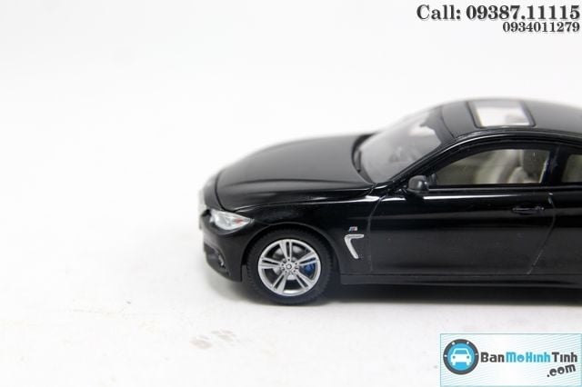 MÔ HÌNH BMW M4 COUPE BLACK 1:43 DEALER
