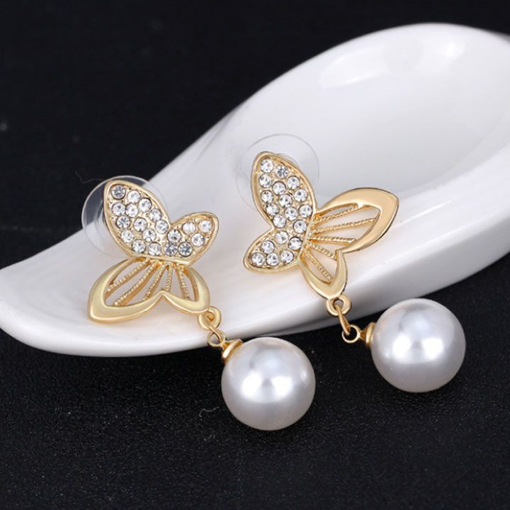 Bông tai cánh bướm hạt châu