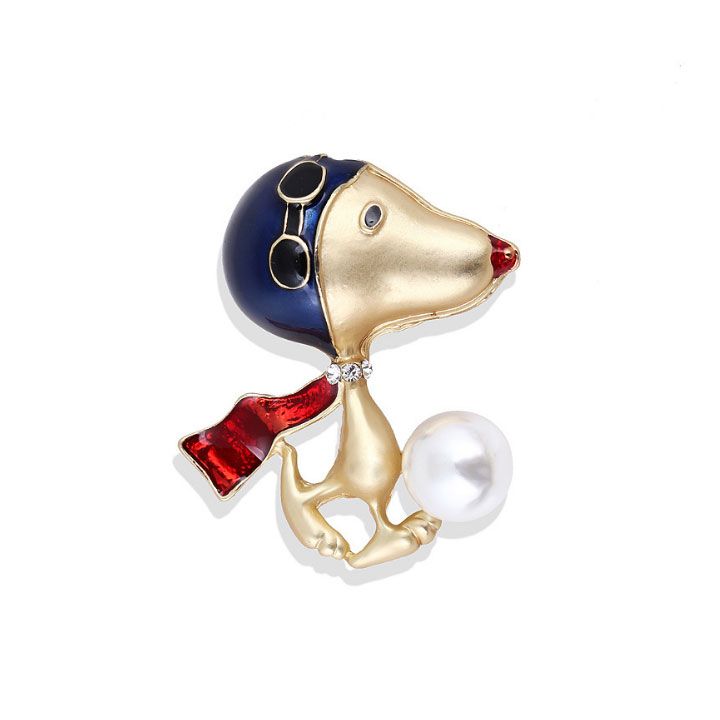 Cài áo snoopy