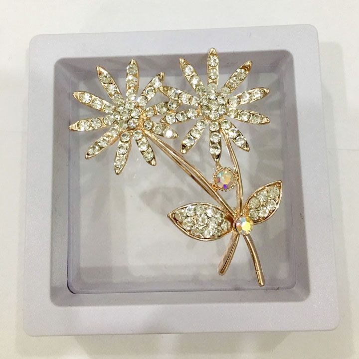 Cài áo cây cọ