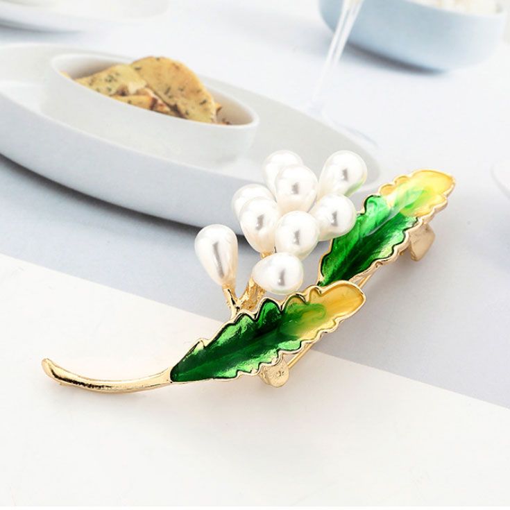 Cài áo bông cải xanh