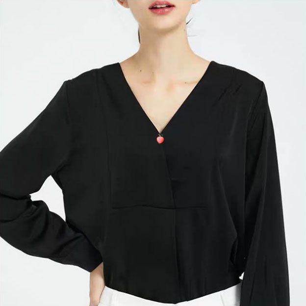 Cài áo quả đào cam