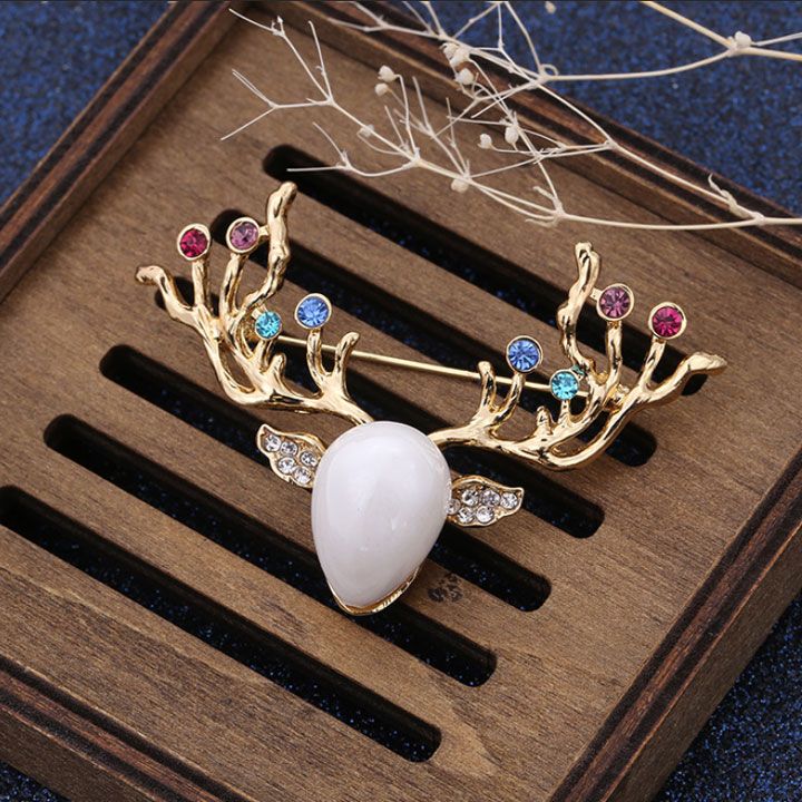 Cài áo sừng hươu