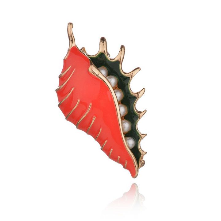 Cài áo vỏ ốc