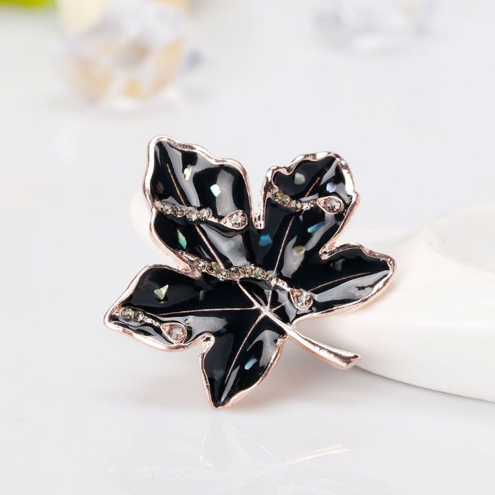 Cài áo lá khảm xà cừ đen