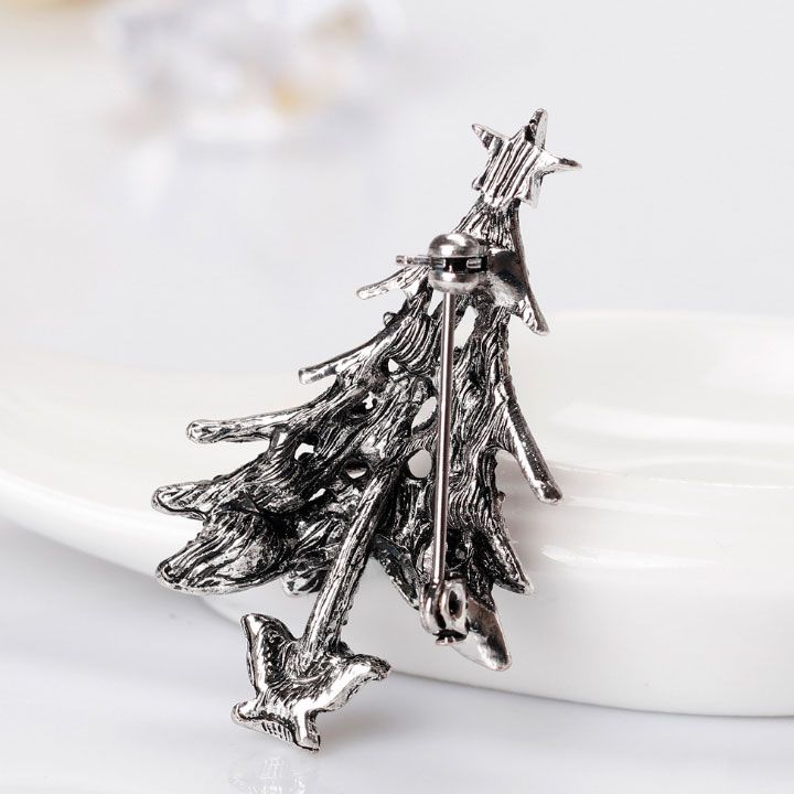 Cài áo cây thông noel